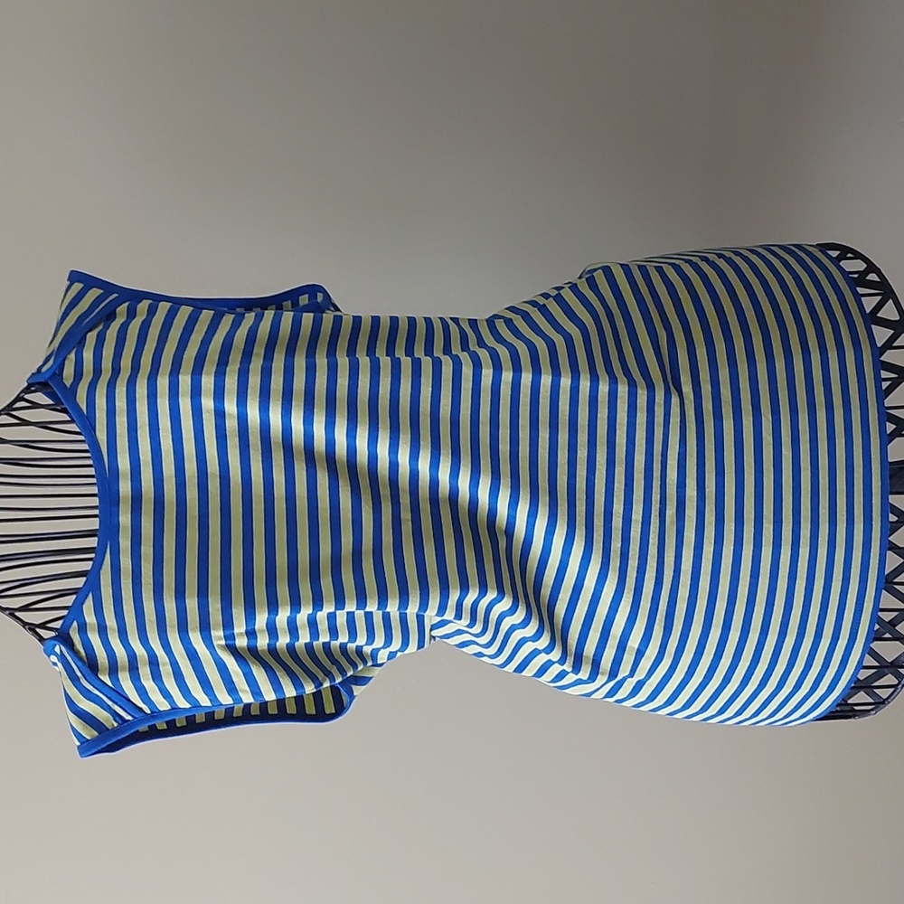 NWOT, Top, "BANANA REPUBLIC " Size L